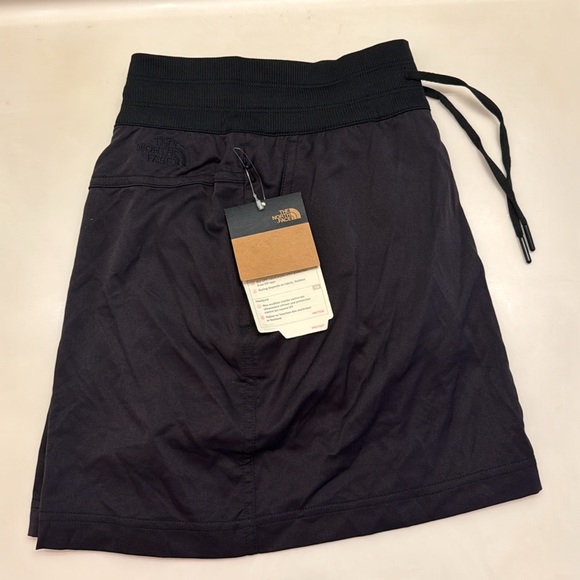 The North Face Skirt Shorts Skort - Picture 2 of 10